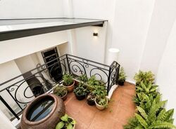 Melrose Park (D10), Condominium #607417381